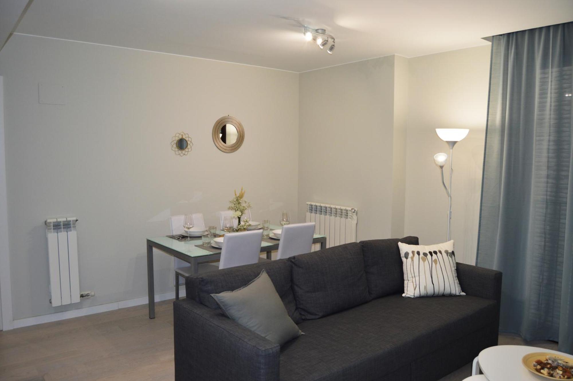 Apartamenticos Plaza Del Pilar I Сарагоса Екстер'єр фото
